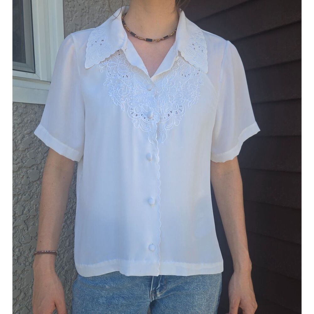 Women's Vintage 1990s Lace Embroidered Sheer Button White Formal Blouse Medium